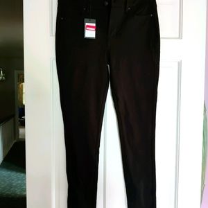 BNWT JOE'S BLACK LEGGING JEANS